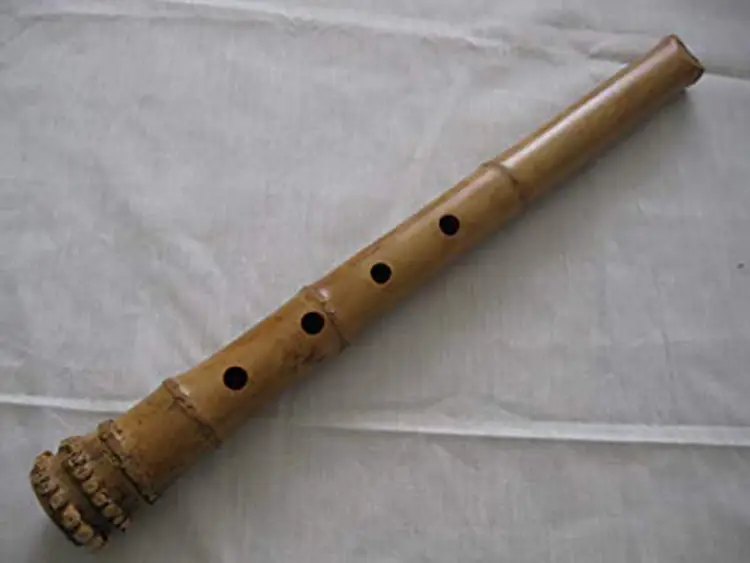 Instrumen Musik Tradisional Jepang dalam Soundtrack Gambar instrumen musik tradisional Jepang