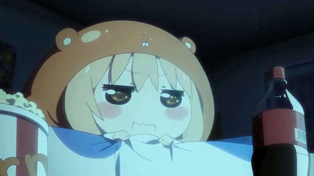 Pengalaman Menonton Anime yang Nyaman Seseorang menonton film anime dengan nyaman